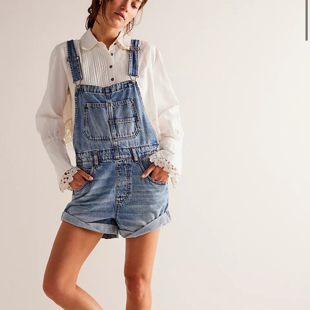 Free people shortalls